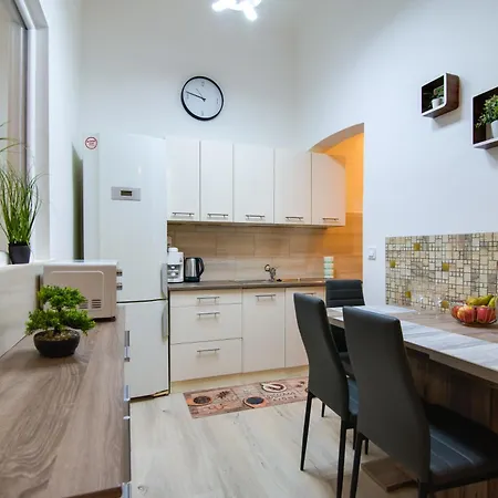 Apartman Free Parking Zichy Flat In The Center